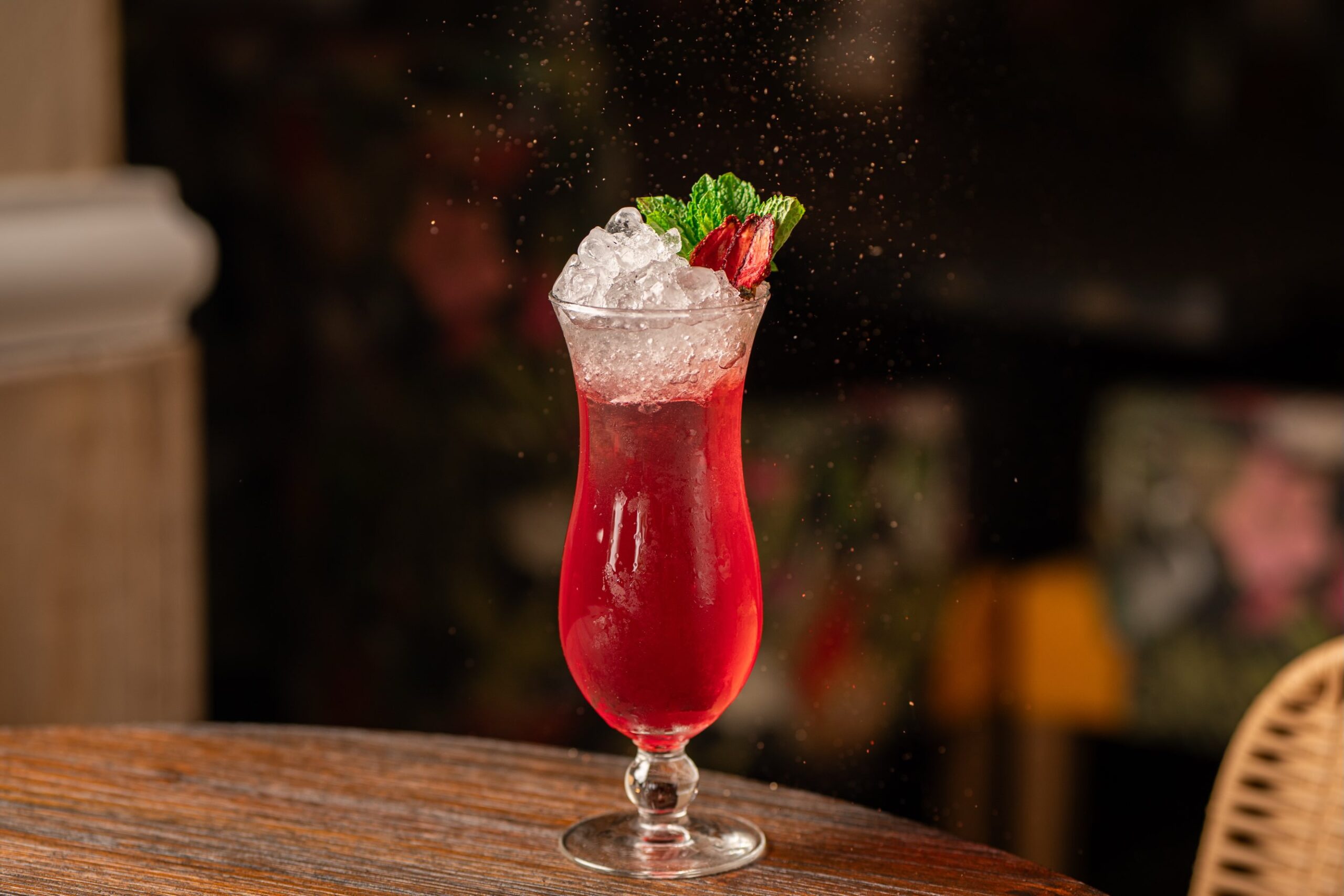 Ir por unos drinks al Baylón siempre será un buen plan🤌🏻✨ cuéntanos ¿cuál es tu favorito?💛